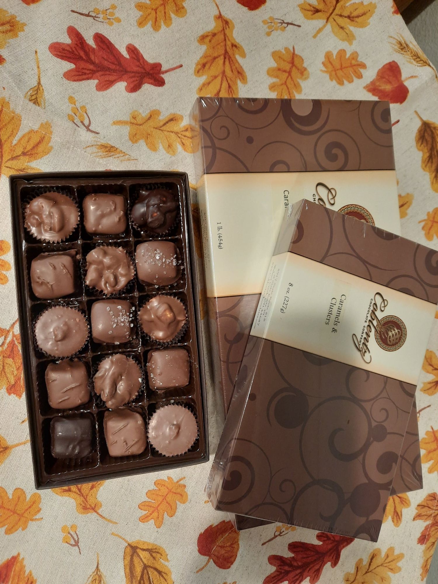 Caramels & Clusters (has nuts)